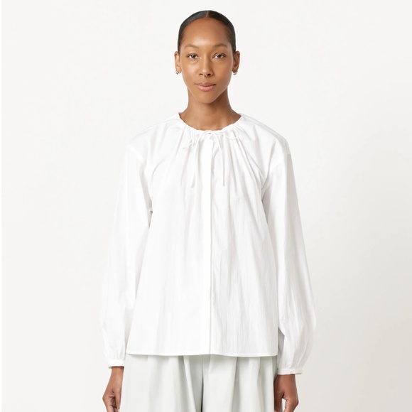 NWOT- Amomento Drawstring White Shirred Blouse Balloon Sleeves One Size Top - Picture 1 of 15